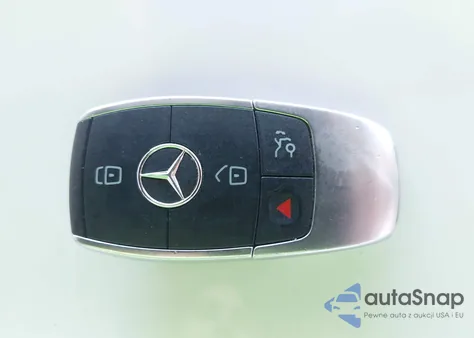 2019 Mercedes-Benz C 300 z USA, uszkodzony, nr VIN 55SWF8DB1KU291999